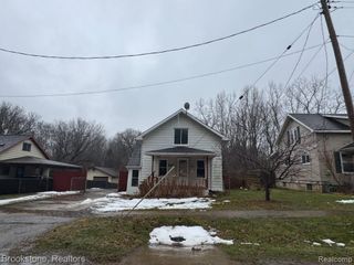 140 E Johnson Street, Clio, MI 48420
