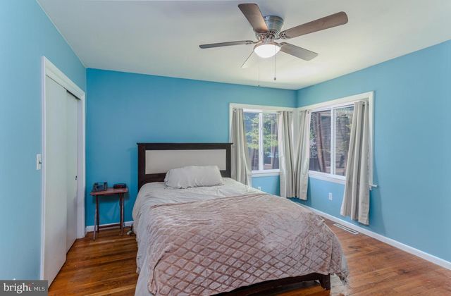 7 WHITE BEECH CT, Ewing, NJ 08618