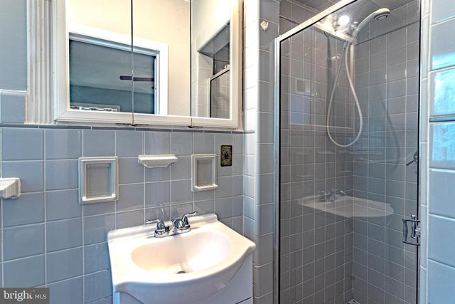 7 WHITE BEECH CT, Ewing, NJ 08618