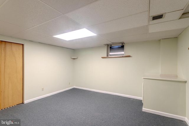 7 WHITE BEECH CT, Ewing, NJ 08618