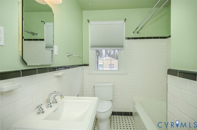 6734 Hanover Ave, Richmond, VA 23226