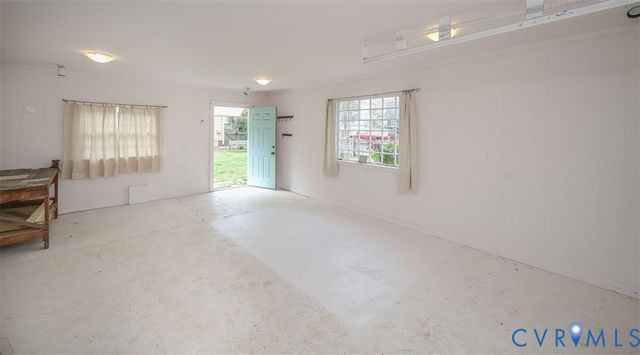 6734 Hanover Ave, Richmond, VA 23226