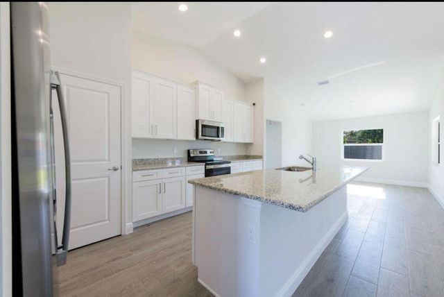 2372 SW Import Drive 2372, Port St. Lucie, FL 34953