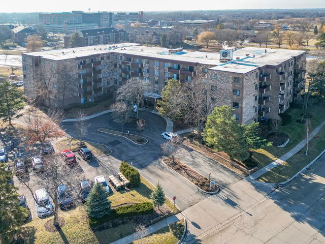 700 Wellington Avenue 110, Elk Grove Village, IL 60007