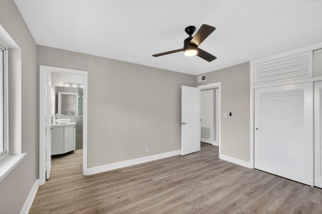 624 Southwind Circle 2, North Palm Beach, FL 33408