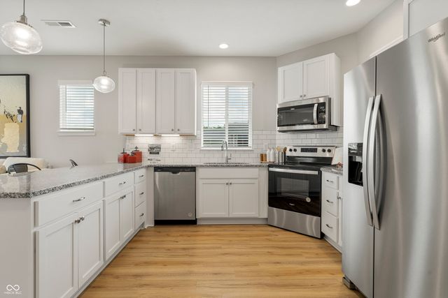 3845 Stallion Street 036, Whitestown, IN 46075