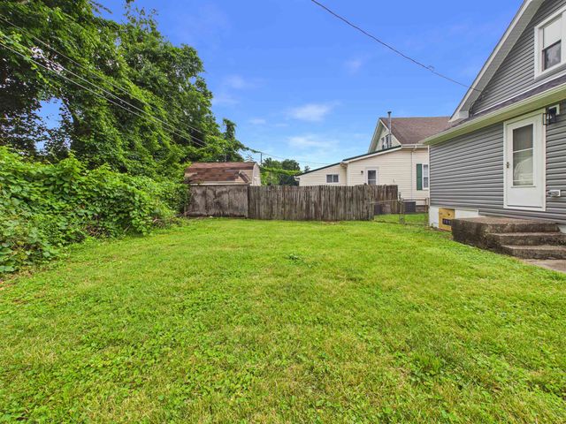 4320 Hughes Street, Huntington, WV 25704
