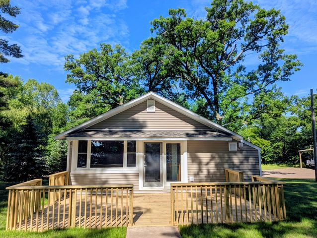 13800 Linden Tree Road, Grasston, MN 55030