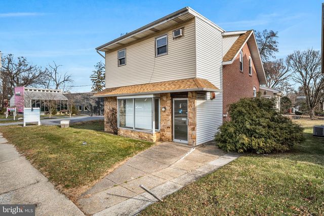 137 S 32ND ST, Camp Hill, PA 17011