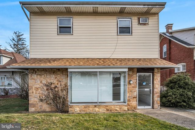 137 S 32ND ST, Camp Hill, PA 17011