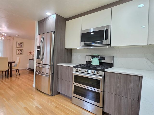 84 W Union St, Ashland, MA 01721