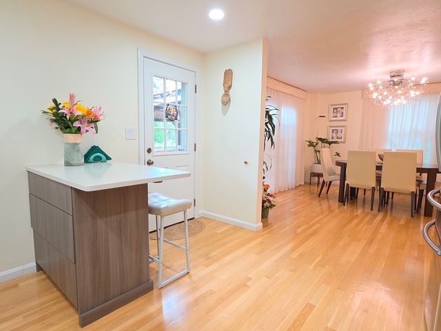 84 W Union St, Ashland, MA 01721