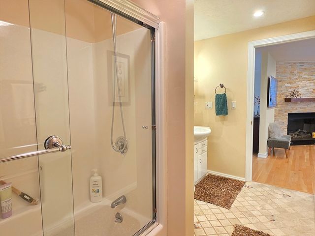 84 W Union St, Ashland, MA 01721