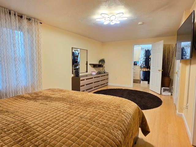 84 W Union St, Ashland, MA 01721