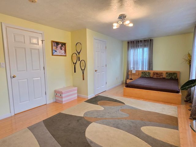 84 W Union St, Ashland, MA 01721