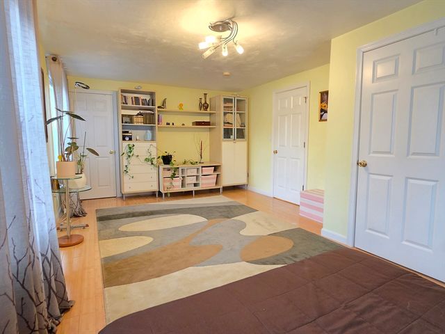 84 W Union St, Ashland, MA 01721