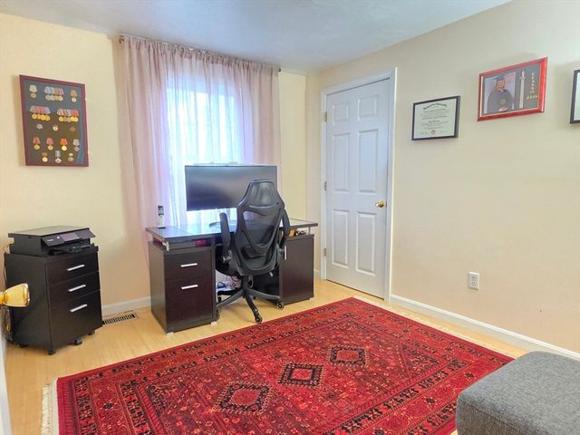 84 W Union St, Ashland, MA 01721