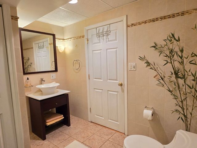 84 W Union St, Ashland, MA 01721