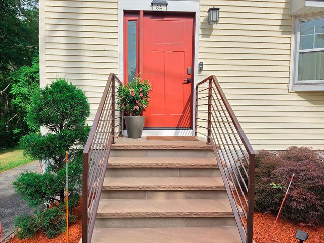 84 W Union St, Ashland, MA 01721