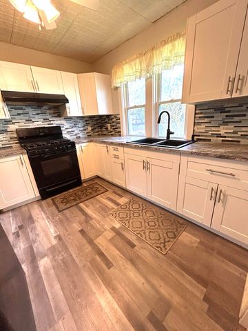 154 N Wabash Avenue N, Battle Creek, MI 49017