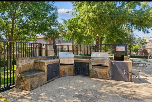 2653 Jacobson Drive, Lewisville, TX 75067