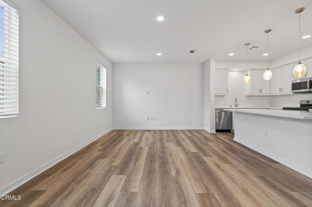 611 Winchester Drive, Oxnard, CA 93036