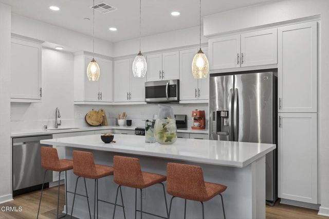 611 Winchester Drive, Oxnard, CA 93036