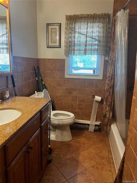 819 Dean Drive, Baldwin, NY 11510 — photo 5