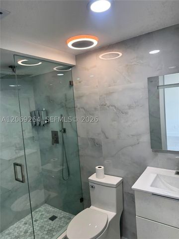 8635 NW 8th St 413, Miami, FL 33126