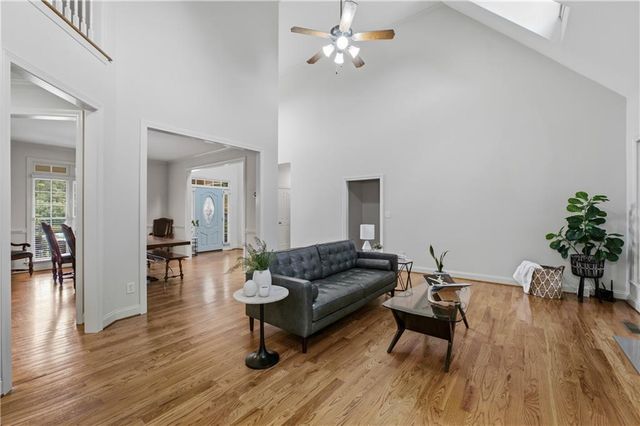 116 Royal Oaks Drive, Canton, GA 30115