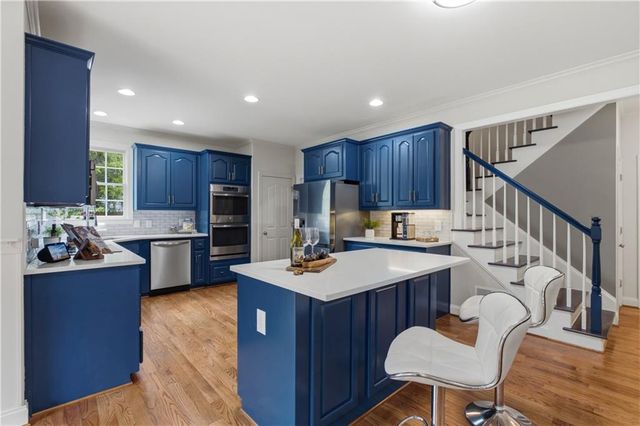 116 Royal Oaks Drive, Canton, GA 30115