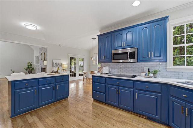116 Royal Oaks Drive, Canton, GA 30115