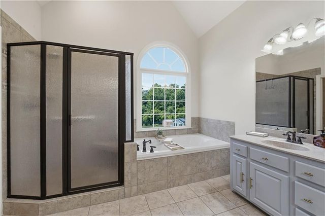 116 Royal Oaks Drive, Canton, GA 30115