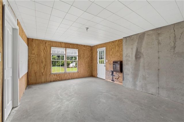 116 Royal Oaks Drive, Canton, GA 30115