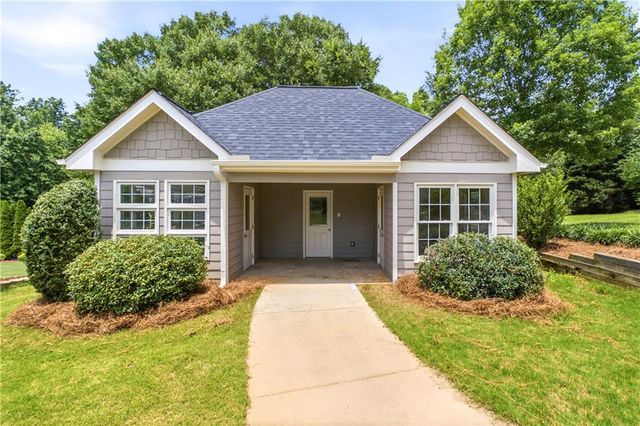 116 Royal Oaks Drive, Canton, GA 30115