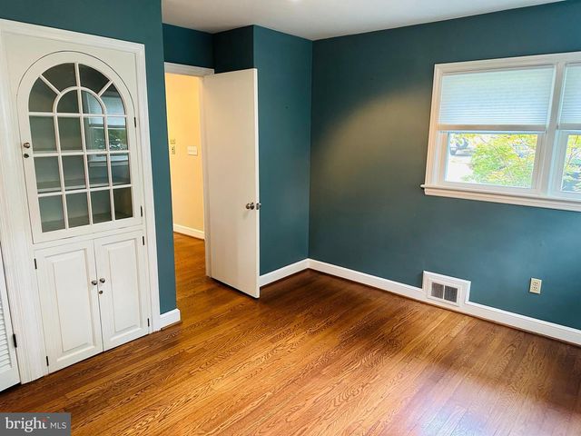 706 BRENT RD, Rockville, MD 20850