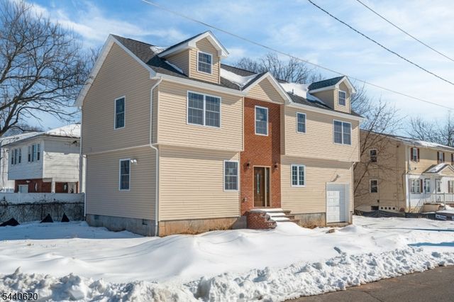 31 Davis Ave, Franklin Twp., NJ 08873