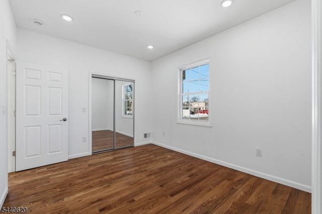31 Davis Ave, Franklin Twp., NJ 08873