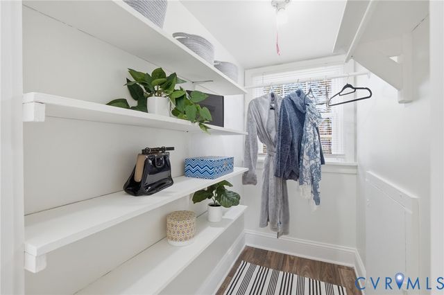 11014 Cedar Ln, Glen Allen, VA 23059