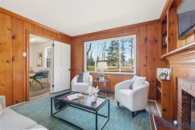 11014 Cedar Ln, Glen Allen, VA 23059