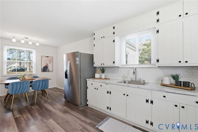 11014 Cedar Ln, Glen Allen, VA 23059