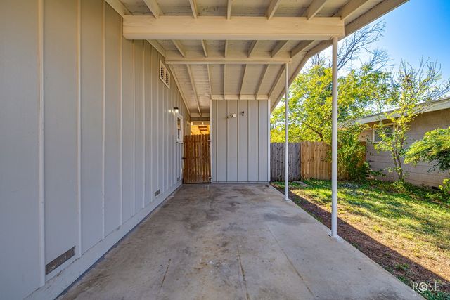 2549 Baylor Avenue, San Angelo, TX 76904