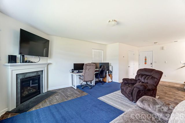 618 Bloomover Street, Concord, NC 28025