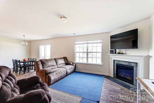 618 Bloomover Street, Concord, NC 28025