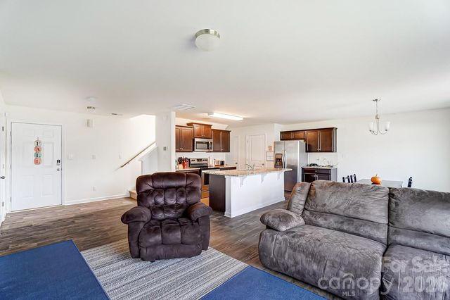 618 Bloomover Street, Concord, NC 28025