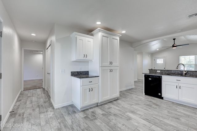 1506 Roosevelt Avenue, Joplin, MO 64801