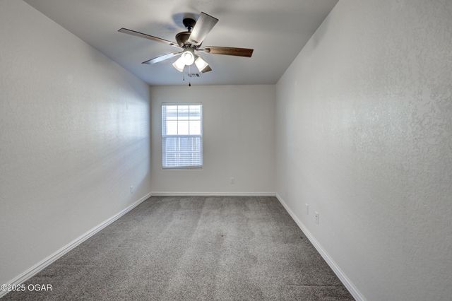 1506 Roosevelt Avenue, Joplin, MO 64801