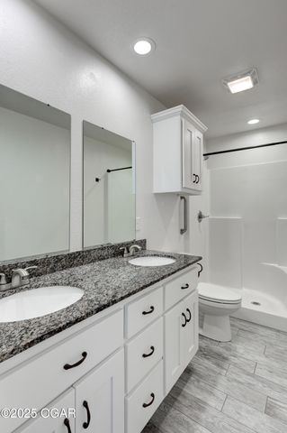 1506 Roosevelt Avenue, Joplin, MO 64801