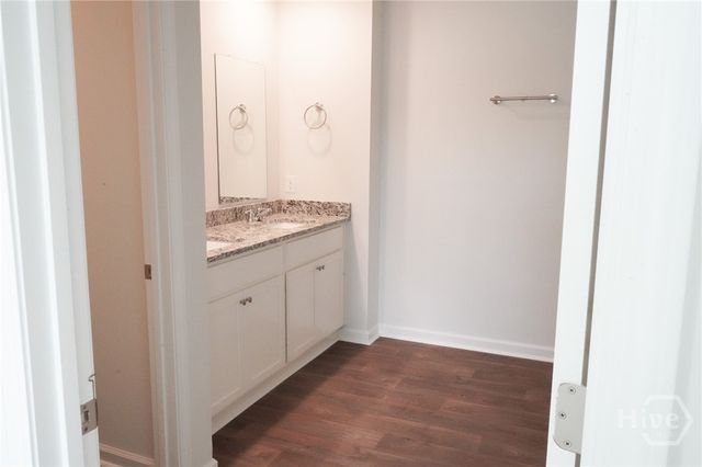 416 Coconut Drive, Bloomingdale, GA 31302