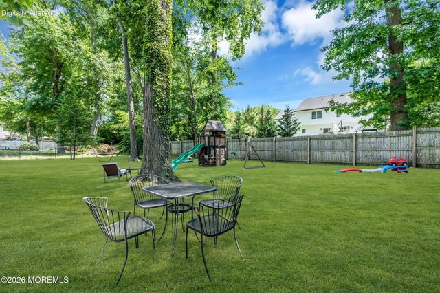 127 Oakland Avenue, Atlantic Highlands, NJ 07716